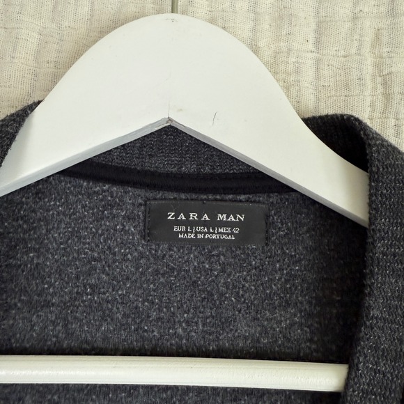 Zara Man Cardigan Mens Gray Stripe Trim Long Sleeve Knit Sweater Coat Size L - Picture 3 of 10